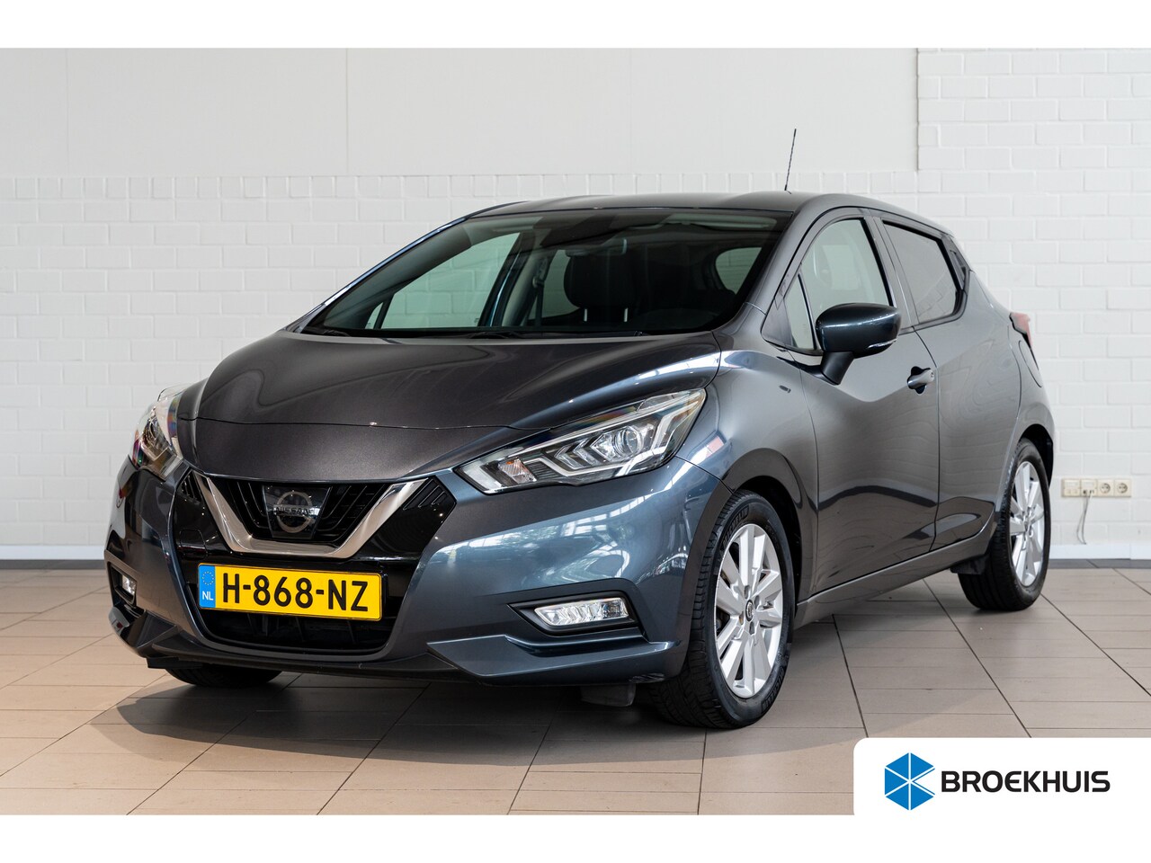 Nissan Micra - 1.0 IG-T N-Connecta | Navigatie | Stoel & Stuurverwarming | Climate Controle | Keyless Ent - AutoWereld.nl