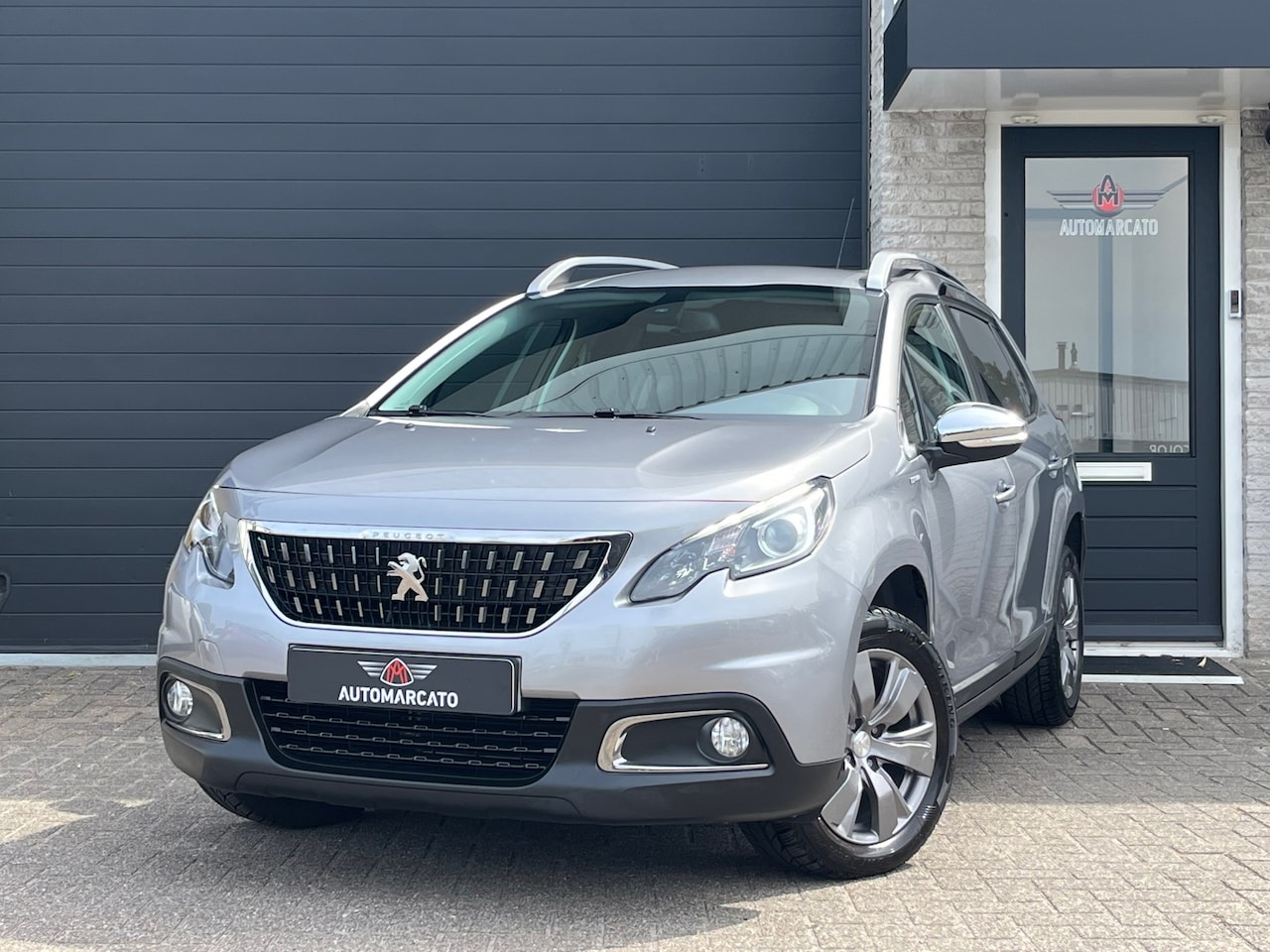 Peugeot 2008 - 1.2 PureTech Active | Full map navi | Cruise | PDC | Clima | 16 Inch velgen | LED |Privacy - AutoWereld.nl