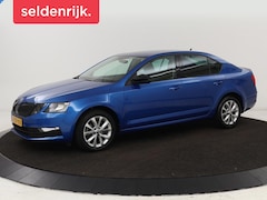 Skoda Octavia - 1.5 TSI Business Edition | Stoelverwarming | Trekhaak | Carplay | Parkeerhulp | Navigatie