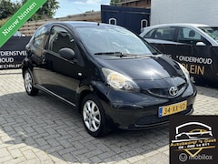 Toyota Aygo - 1.0-12V KOOPJE MET APK ZO MEENEMEN LAGE KM NAP