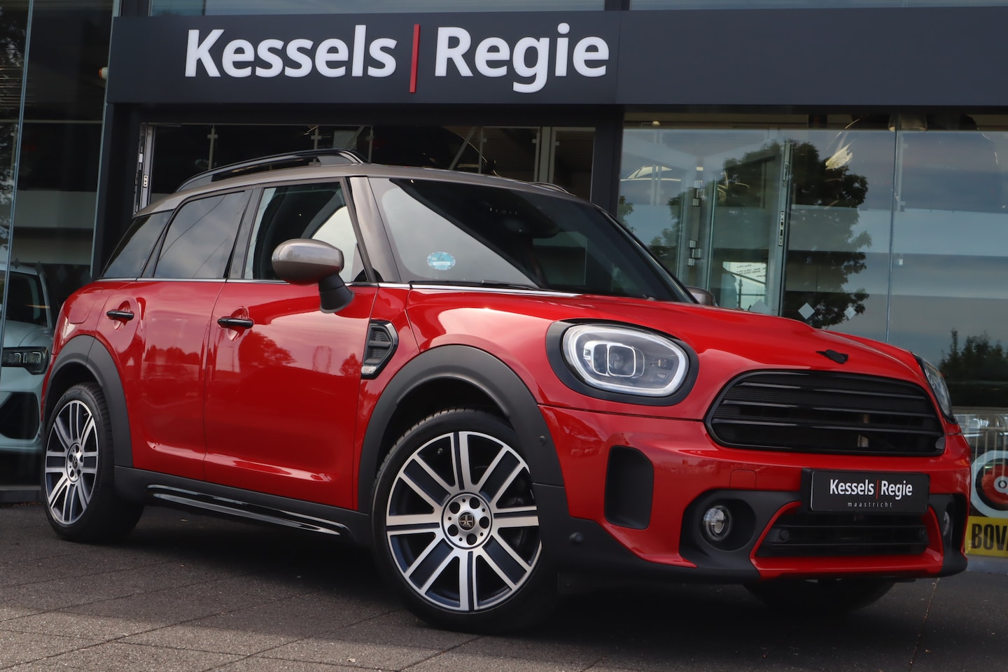 MINI Countryman - Mini 1.5 Cooper MINI Yours Pano Leer Led Bi-Tone Camera - AutoWereld.nl
