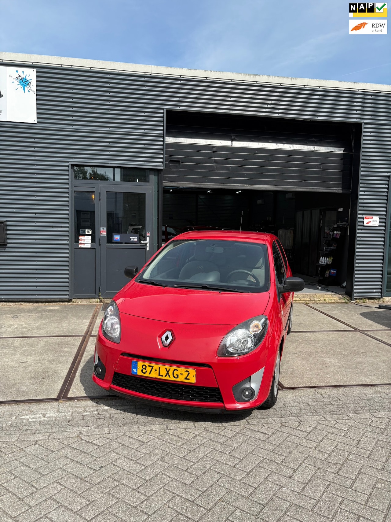 Renault Twingo - 1.2-16V Authentique met airco - AutoWereld.nl