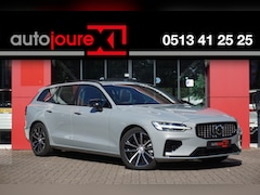 Volvo V60 - 2.0 T6 Plug-in hybrid AWD Plus Dark | Origineel NL | Harman/Kardon | Trekhaak | 360° Camer