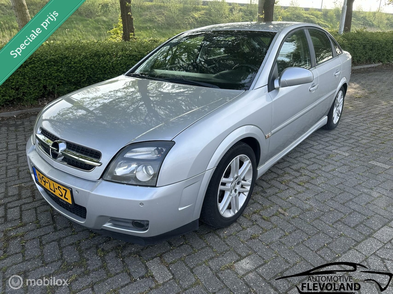 Opel Vectra GTS - 2.2-16V 2.2-16V,Automaat,Airco,NL Geleverd, Trekhaak - AutoWereld.nl