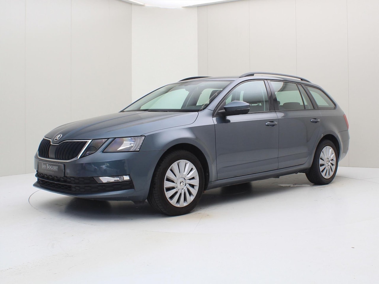 Skoda Octavia Combi - 1.0 TSI 115PK DSG7 TREKHAAK+NAVIGATIE+STOELVERWARMING+COMFORT+PDC ] - AutoWereld.nl