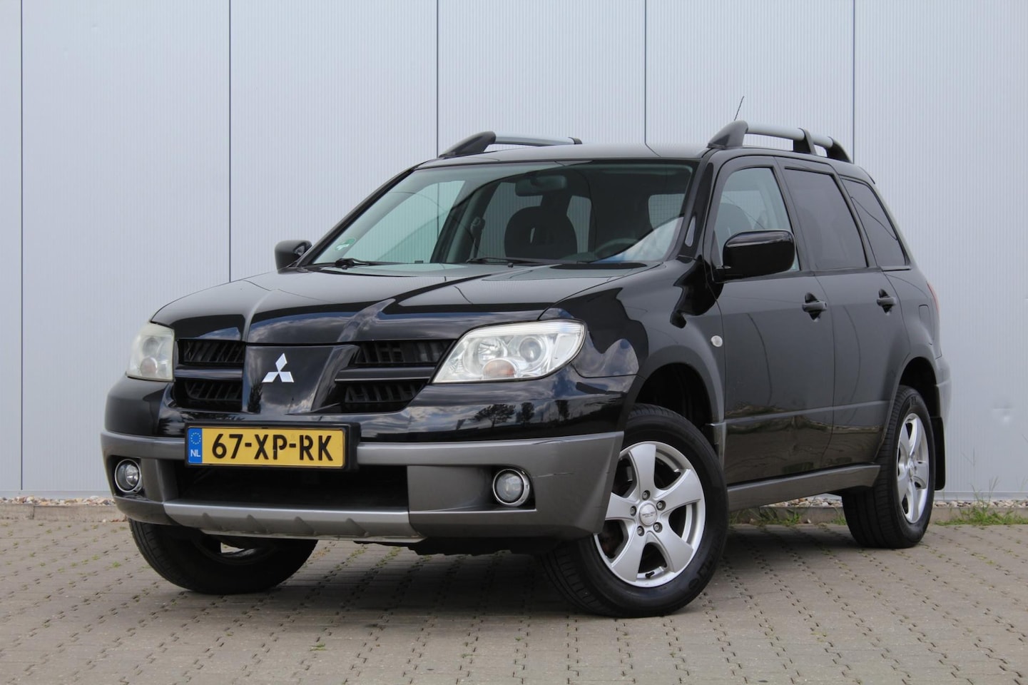 Mitsubishi Outlander Sport - 2.0 Invite+ | Airco | Trekhaak | NAP | Elektrische ramen | APK | - AutoWereld.nl