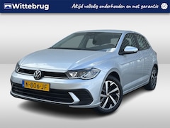 Volkswagen Polo - 1.0 TSI Life / Navigatie / App connect / Parkeersensoren V+A / Lichtmetaal 16 inch / P4