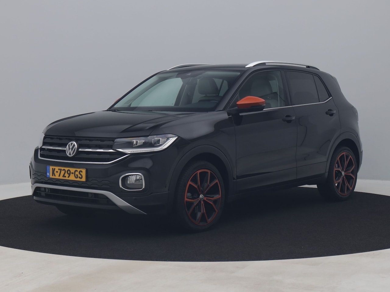 Volkswagen T-Cross - 1.0 TSI Style | CAMERA | ADAPTIVE | CARPLAY | STOELVERW. - AutoWereld.nl