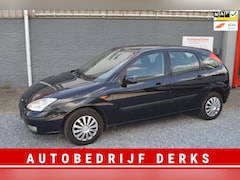 Ford Focus - 1.6-16V Collection Airco 5Drs APK