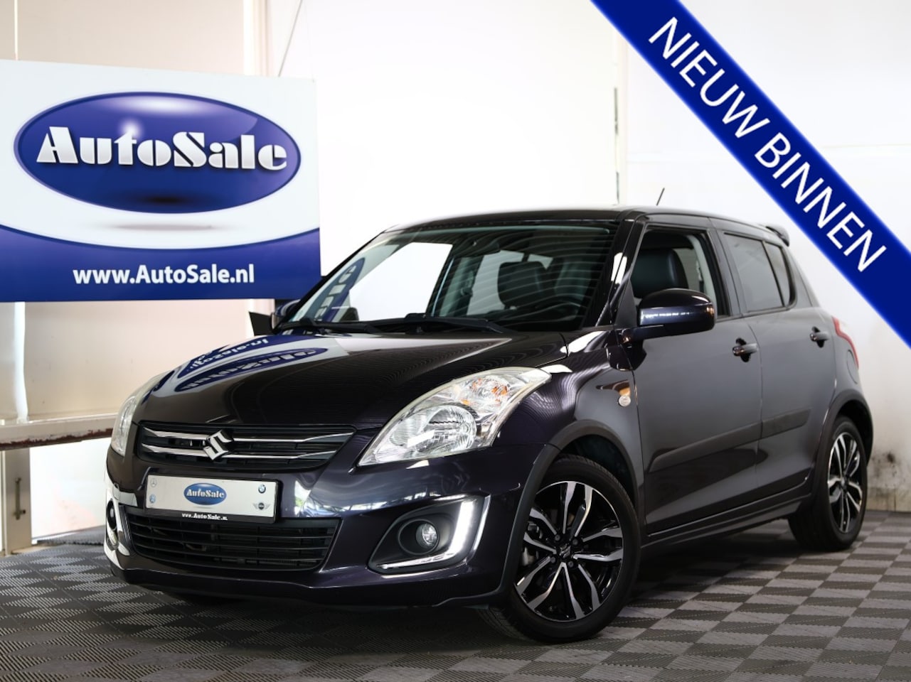 Suzuki Swift - 1.2 Extra EASS Sportieve Luxe Uitvoering "15 - AutoWereld.nl