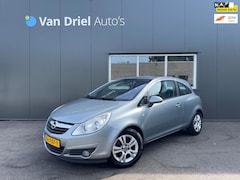 Opel Corsa - 1.2-16V Cosmo / Airco / Parkeersensoren achter