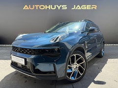 Lynk & Co 01 - 1.5|Pano|Carplay|Stoelverwarming|Memory|Dodehoek|