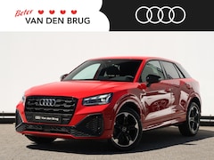 Audi Q2 - 35 TFSI S Edition 150pk | Keyless | Matrix LED | Keyless | Trekhaak | Rood stiksel | Stoel