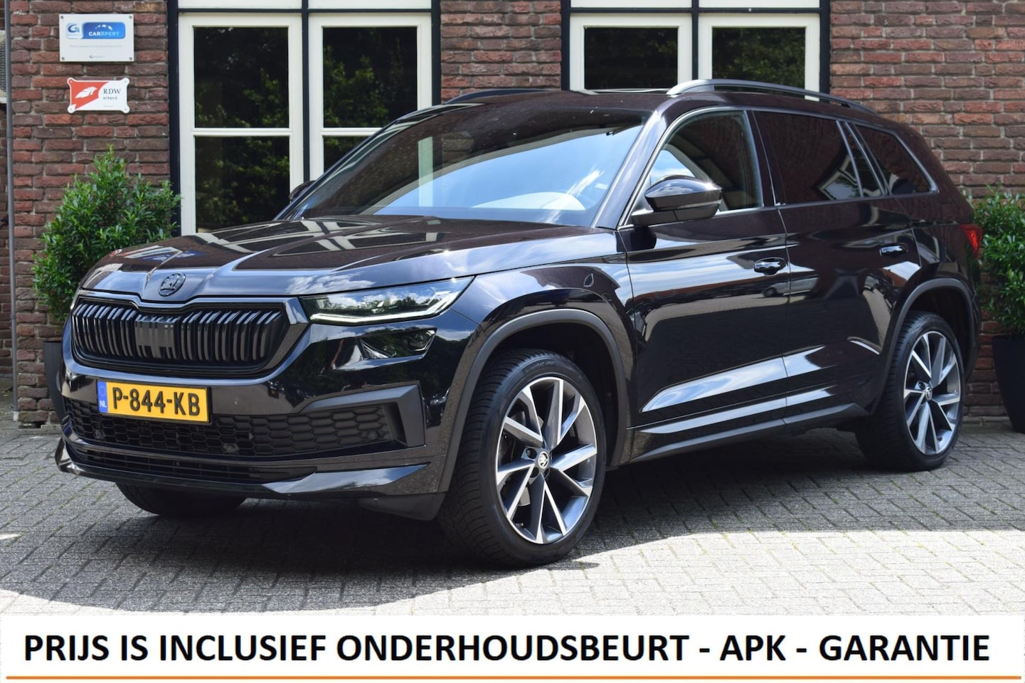 Skoda Kodiaq - 1.5 TSI DSG Aut. Sportline Trekhaak | Panoramadak | Camera | Keyless - AutoWereld.nl