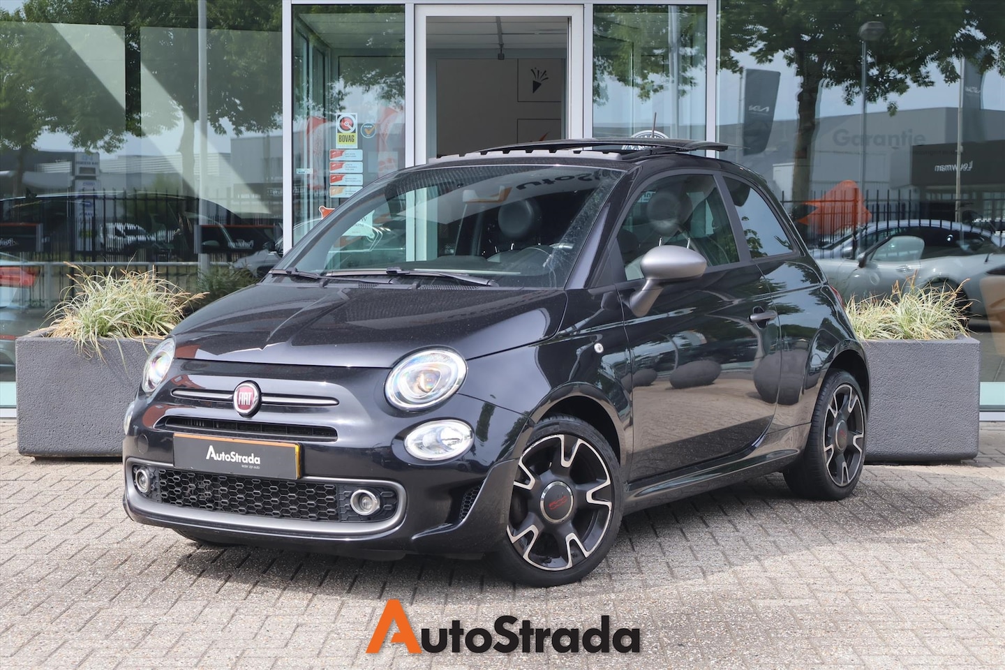 Fiat 500 - TwinAir Turbo 105pk | Sensoren | Carplay | Climate | Cruise Control | Radio | Panoramadak - AutoWereld.nl