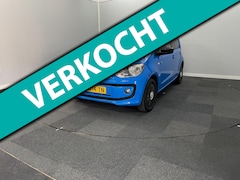 Volkswagen Up! - 1.0 high up PANO NAVI AIRCO 5-drs