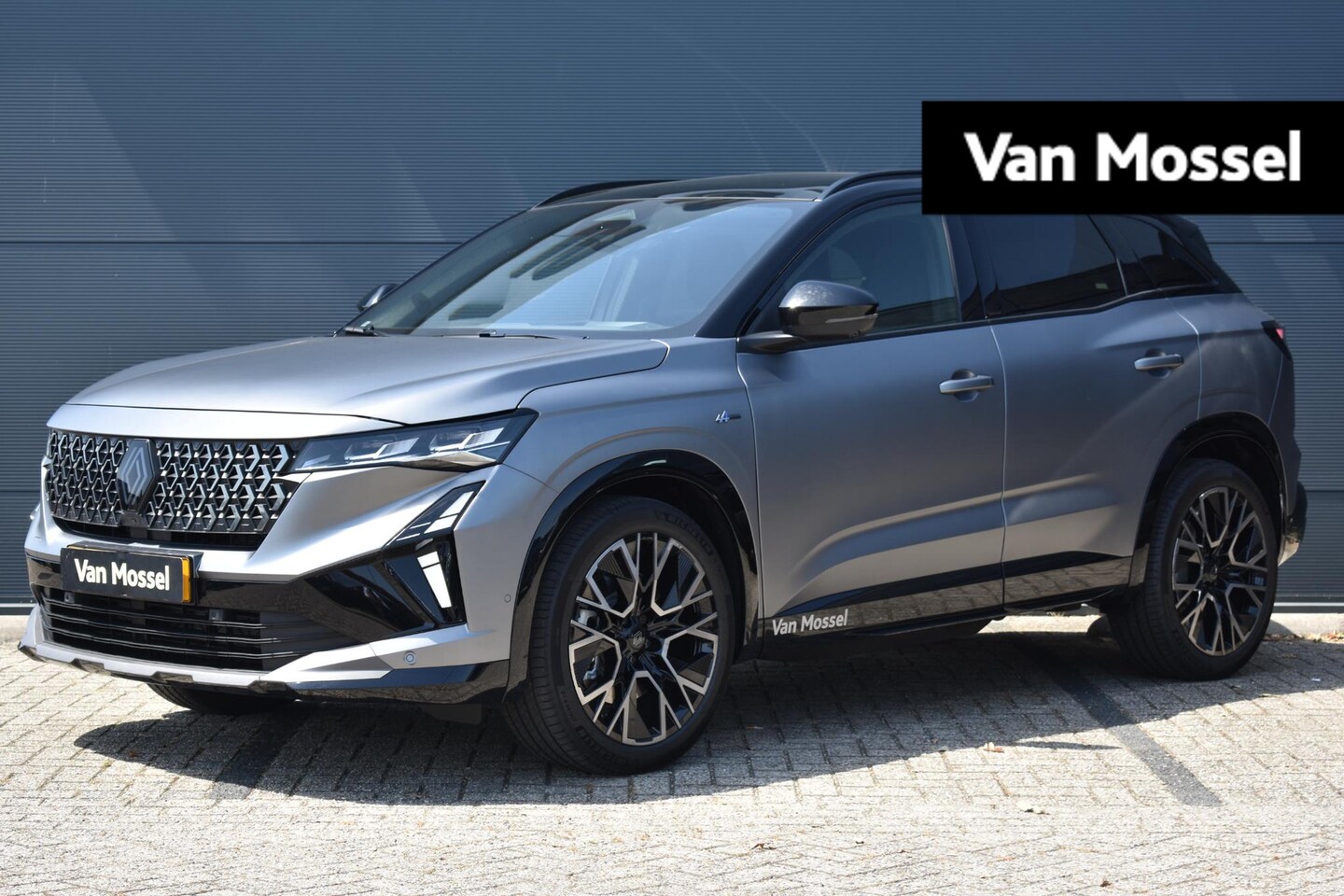 Renault Austral - 1.2 E-Tech Full Hybrid 200 Iconic Esprit Alpine | 4CONTROL | Harman Kardon | Panorama-Dak - AutoWereld.nl