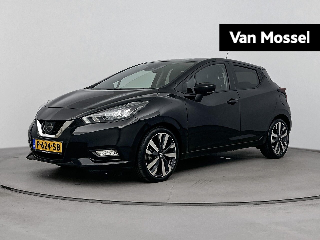 Nissan Micra - 1.0 IG-T Tekna 90PK | Navigatie | BOSE Audio | 360 Camera | Keyless | 17'' Lichtmetalen Ve - AutoWereld.nl