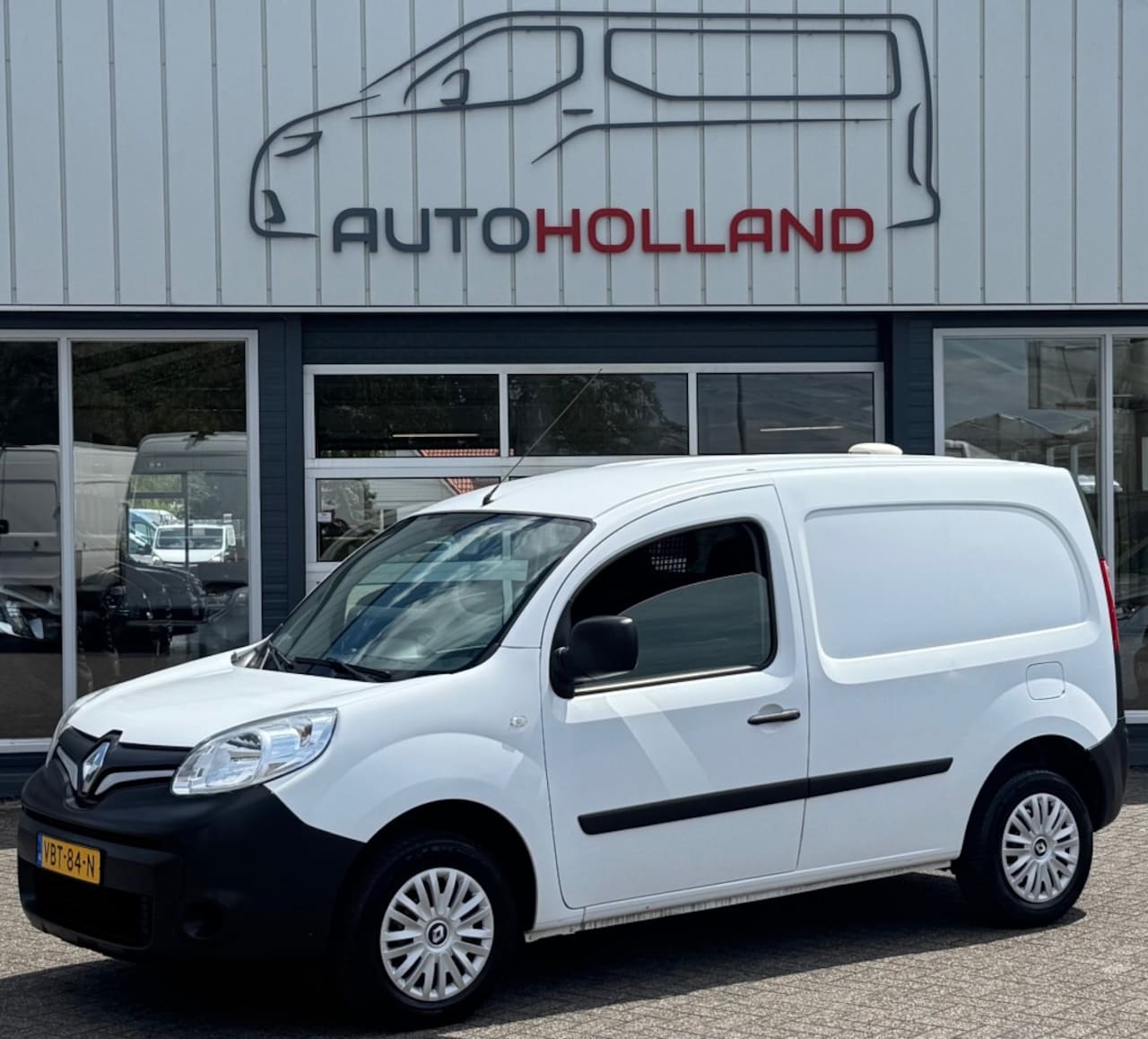 Renault Kangoo - 1.5 DCI 55KW 75PK EURO 6 AIRCO/ CRUISE CONTROL/ NAVIGATIE/ SCHUIFDEUR/ TREKHAAK/ 100% DEAL - AutoWereld.nl