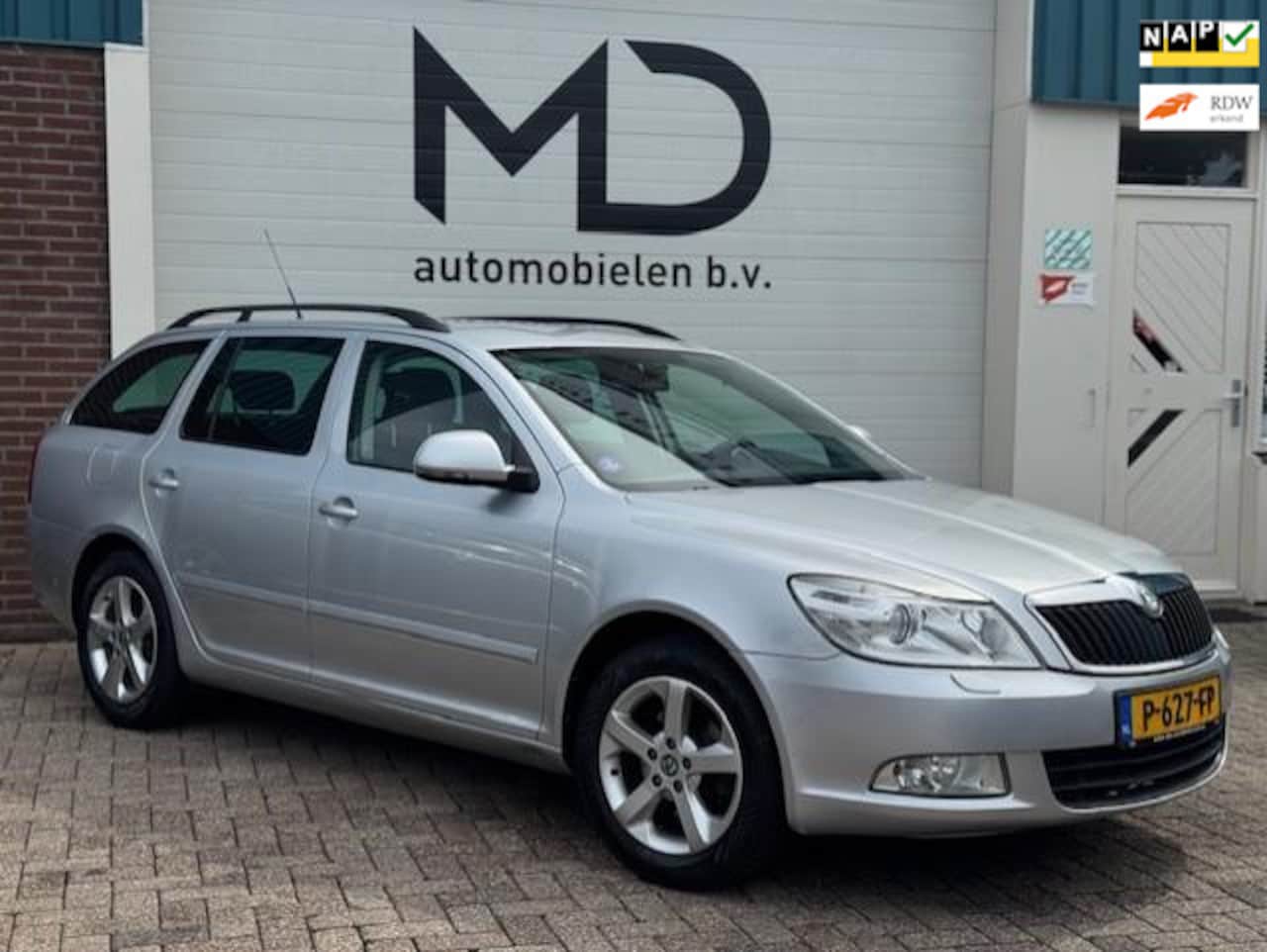 Skoda Octavia Combi - 1.4 TSI Ambition -DSG-Trekhaak-Xenon - AutoWereld.nl