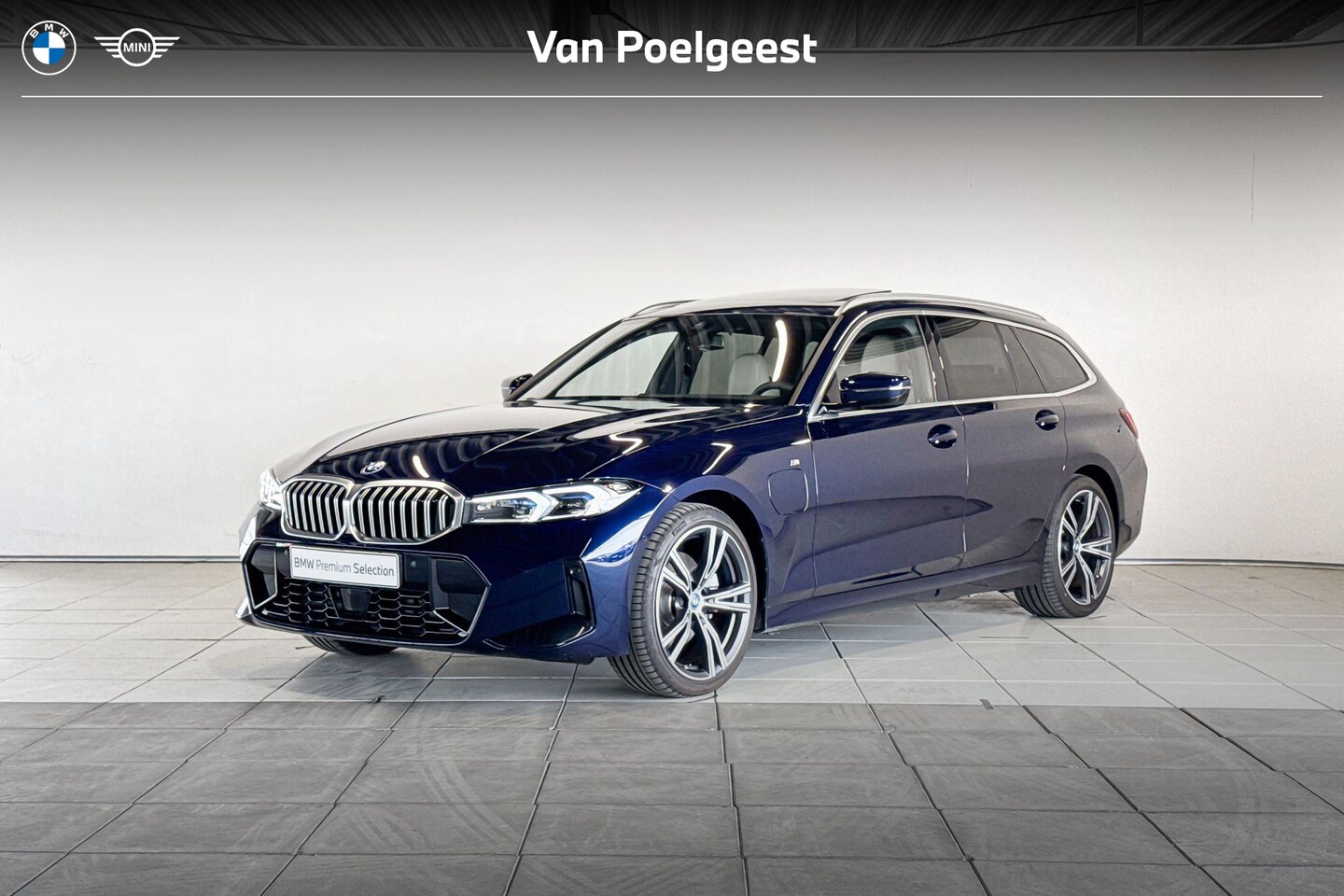 BMW 3-serie Touring - 320e Innovation Pack M Sportpakket Individual Aut. - Beschikbaar vanaf: Oktober 2025 - AutoWereld.nl