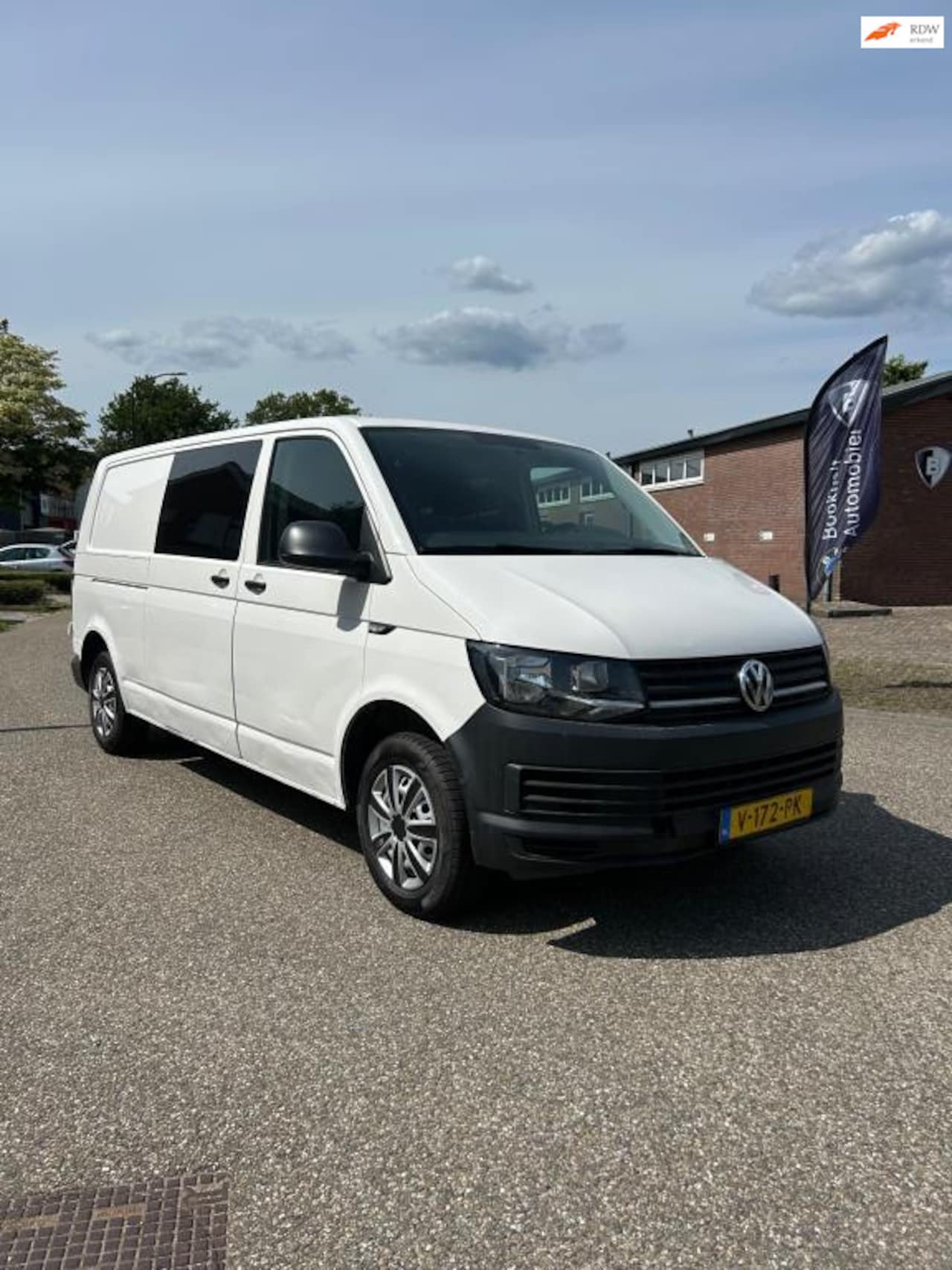 Volkswagen Transporter - T6 2.0 TDI DC |L2|150PK| 2018 | Euro 6 | Airco | Trekhaak - AutoWereld.nl