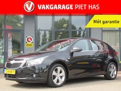 Chevrolet Cruze - 1.8 LTZ | Clima-Airco | Navigatie | Parkeersensoren | Incl. Garantie | Bluetooth |