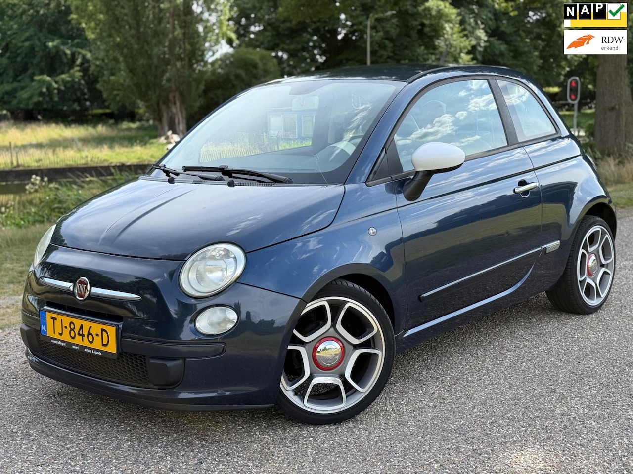 Fiat 500 - 1.2 Airco | Apple Carplay | Nieuwe Apk | - AutoWereld.nl