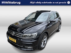 Volkswagen Tiguan - 1.5 TSI ACT R-Line / AUTOMAAT/ PANO/ CAMERA/ PARK. SENSOREN/ LED/ DODE HOEK/ DAB/ MASSAGE
