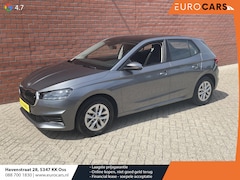 Skoda Fabia - 1.0 TSI Ambition Panoramadak Navigatie Carplay PDC Camera Adaptive Cruise Control Stoelver