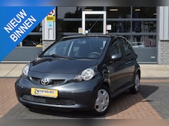 Toyota Aygo - 1.0-12V + Automaat 66.500 Km