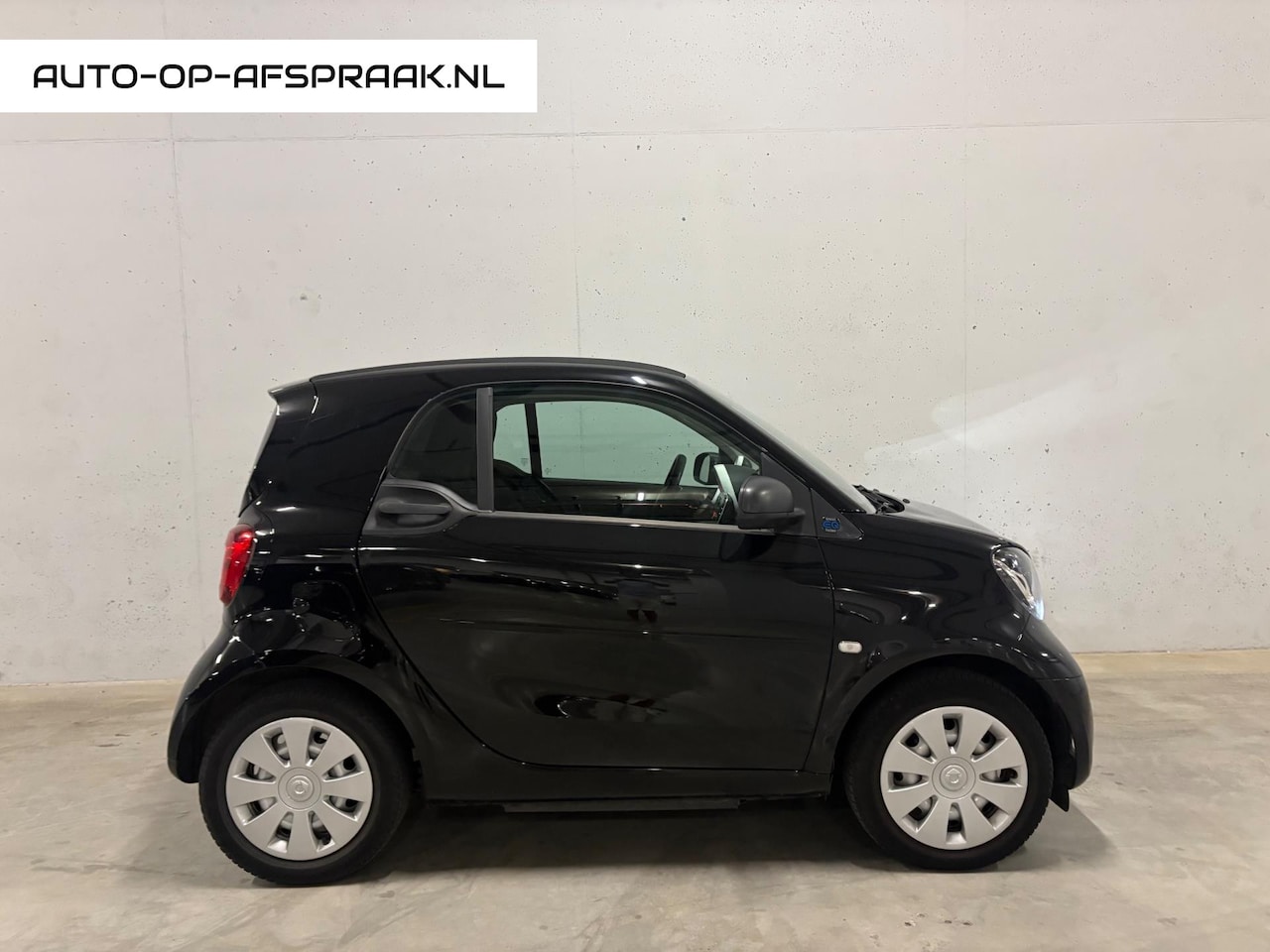 Smart Fortwo - EQ Comfort PLUS 18 kWh Airco Aut. - AutoWereld.nl