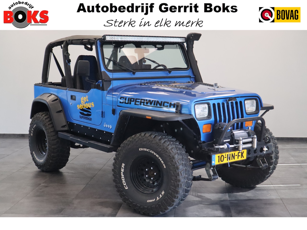 Jeep Wrangler - 4.0i Softtop 4WD Luxe Leder Automaat Uniek LED Bar Compressor Winch Lier Grote banden - AutoWereld.nl