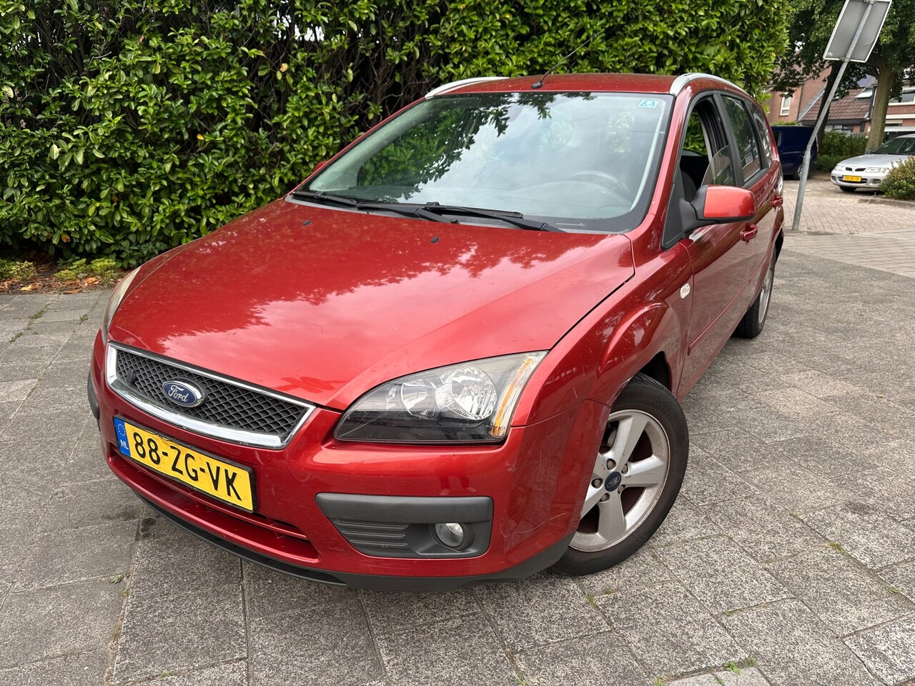 Ford Focus Wagon - MET CRUISE CONT, AIRCO, & APK TOT 11-10-2025 - AutoWereld.nl