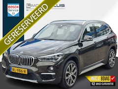 BMW X1 - sDrive20i High Executive 192 PK | X-line | Panorama | Led | Climate contr. | Leder | NL-au