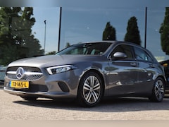 Mercedes-Benz A-klasse - 180 PREMIUM AUT. | BURMESTER | WIDESCREEN | TREKHAAK | LED | AMBIENT | MEMORY | KEY-LESS |