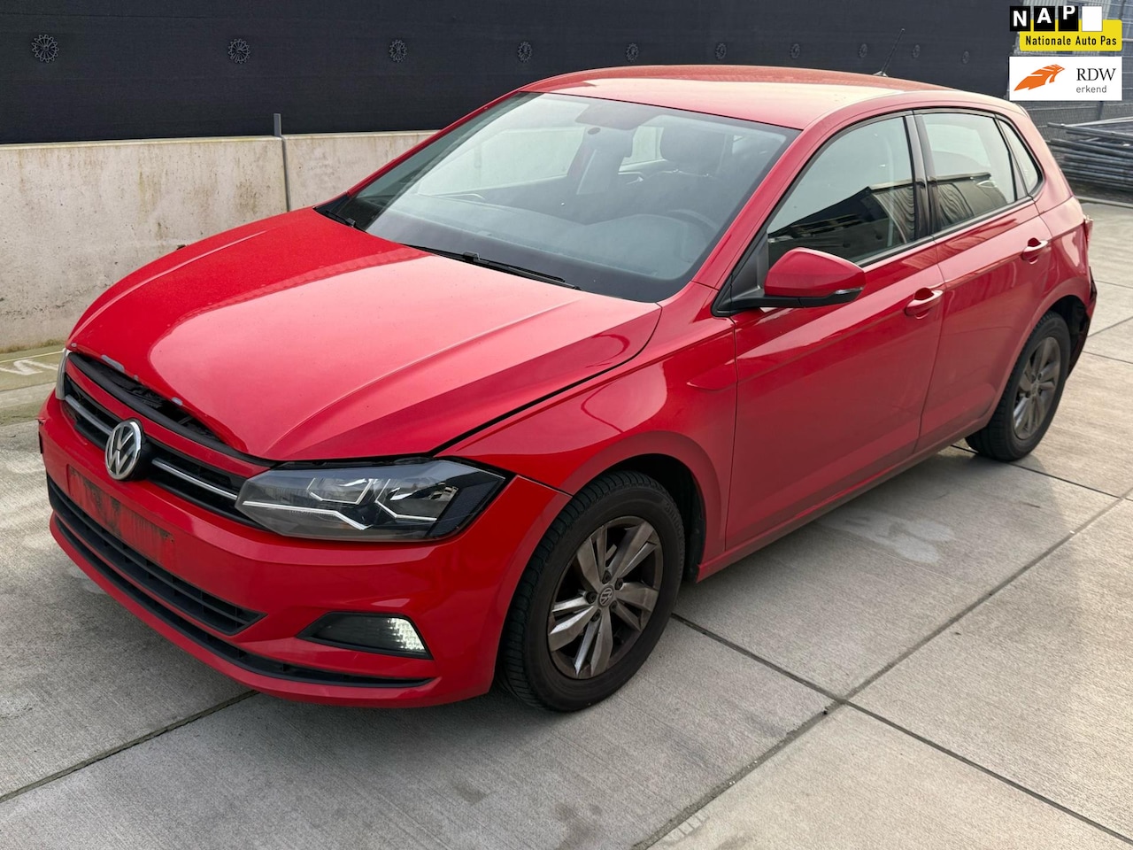 Volkswagen Polo - DSG AUTOMAAT/RIJDBARE SCHADE/LED/STOELVERW. - AutoWereld.nl