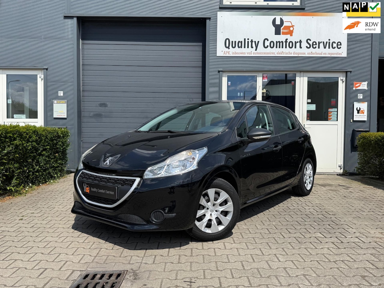 Peugeot 208 - 1.0 PureTech|Airco|Navi|5.drs|carplay| - AutoWereld.nl