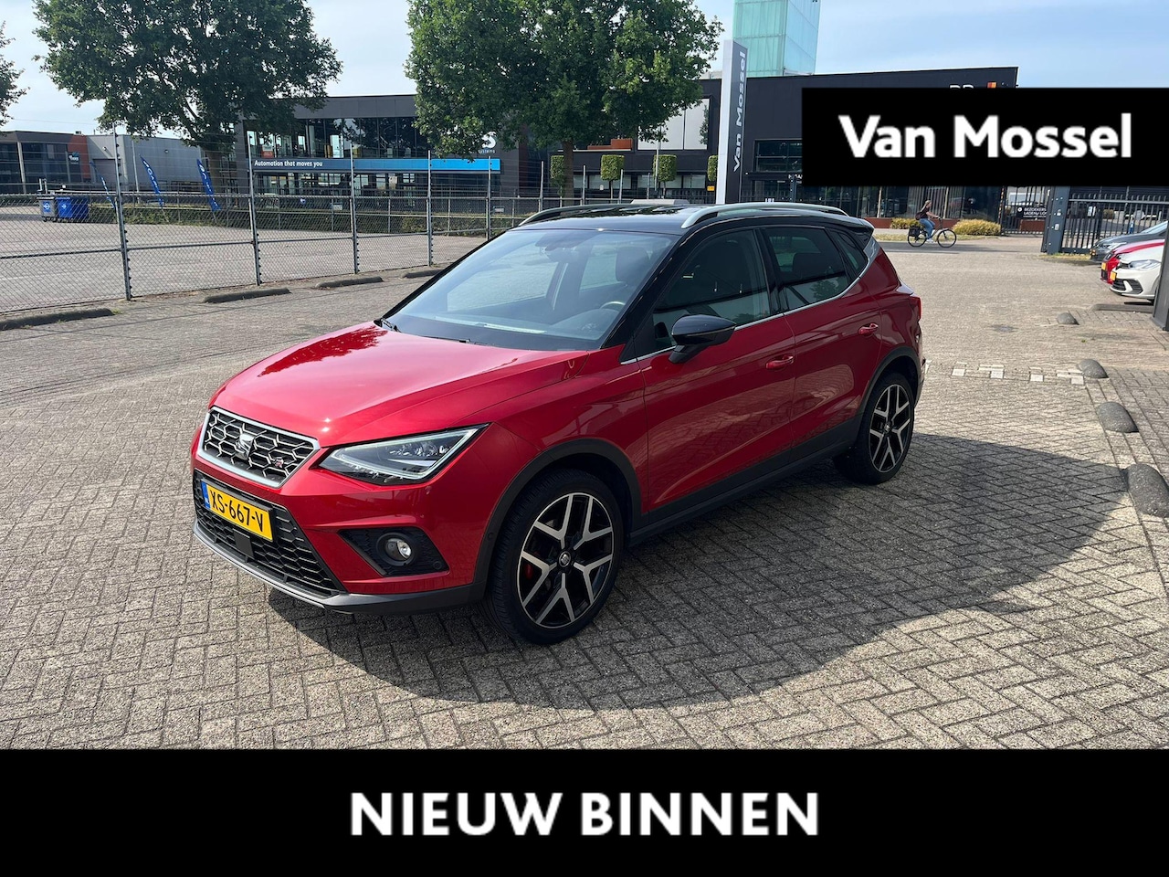 SEAT Arona - 1.0 TSI FR Business Intense | Apple Carplay/ Android Auto| Navigatie | Clima | Parkeersens - AutoWereld.nl