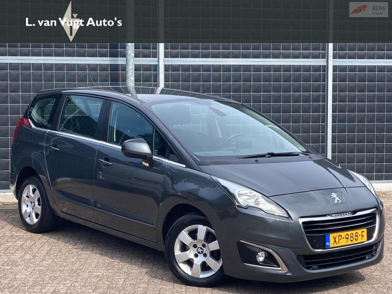 Peugeot 5008 - 1.6 e-HDi Style 7p. 1.6 e-HDi Style 7p. - AutoWereld.nl