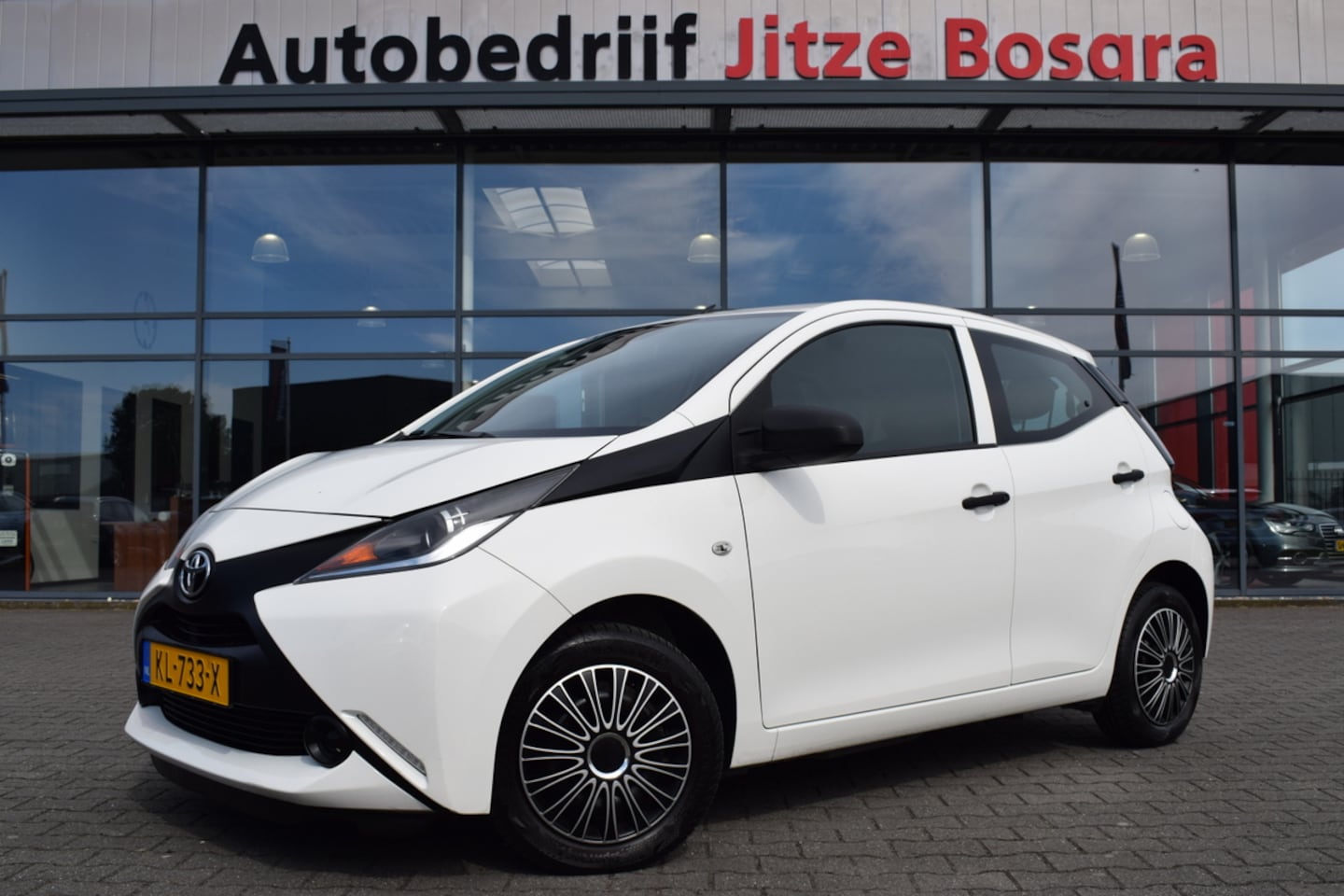 Toyota Aygo - 1.0 VVT-i 5Drs X-Now Airco | Originele Audio | Stuurbekrachtiging | Isofix - AutoWereld.nl