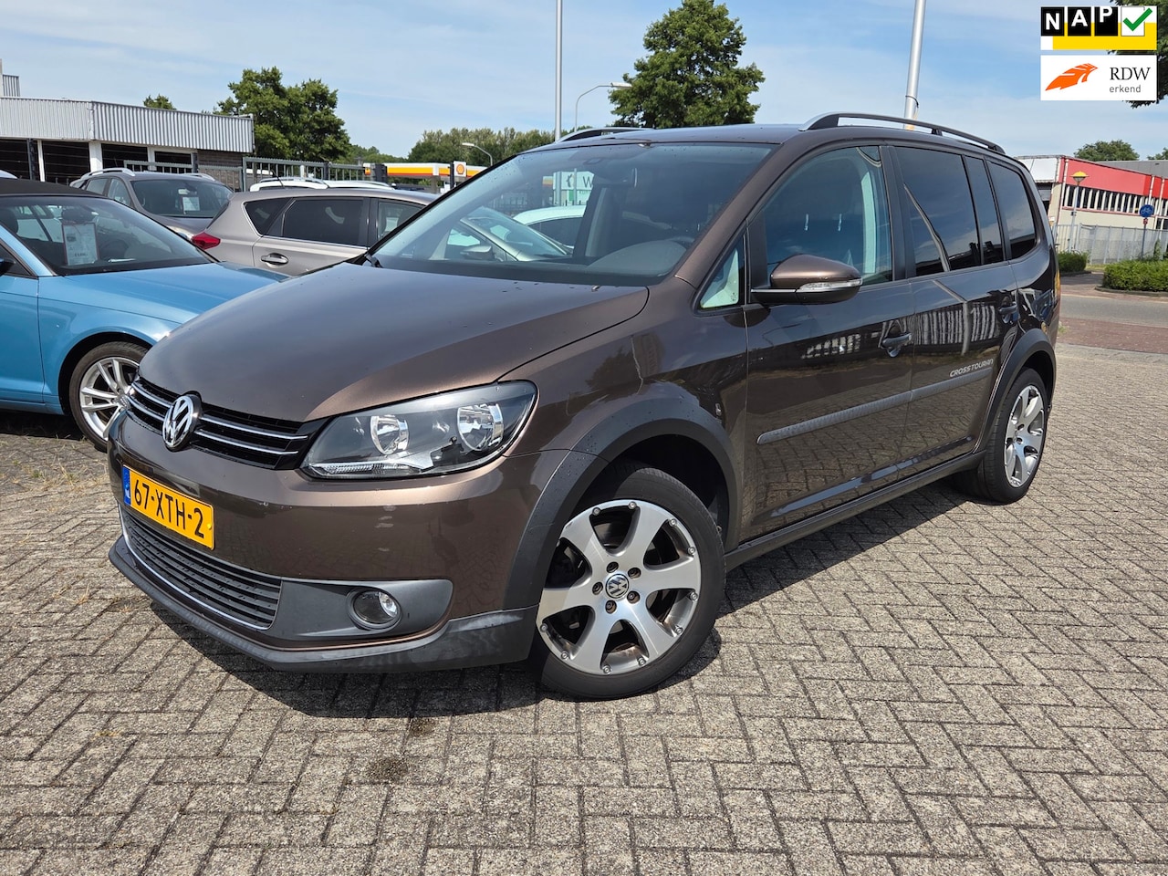 Volkswagen Touran - 1.4 TSI Highline 7p 1.4 TSI Highline 7p. - AutoWereld.nl