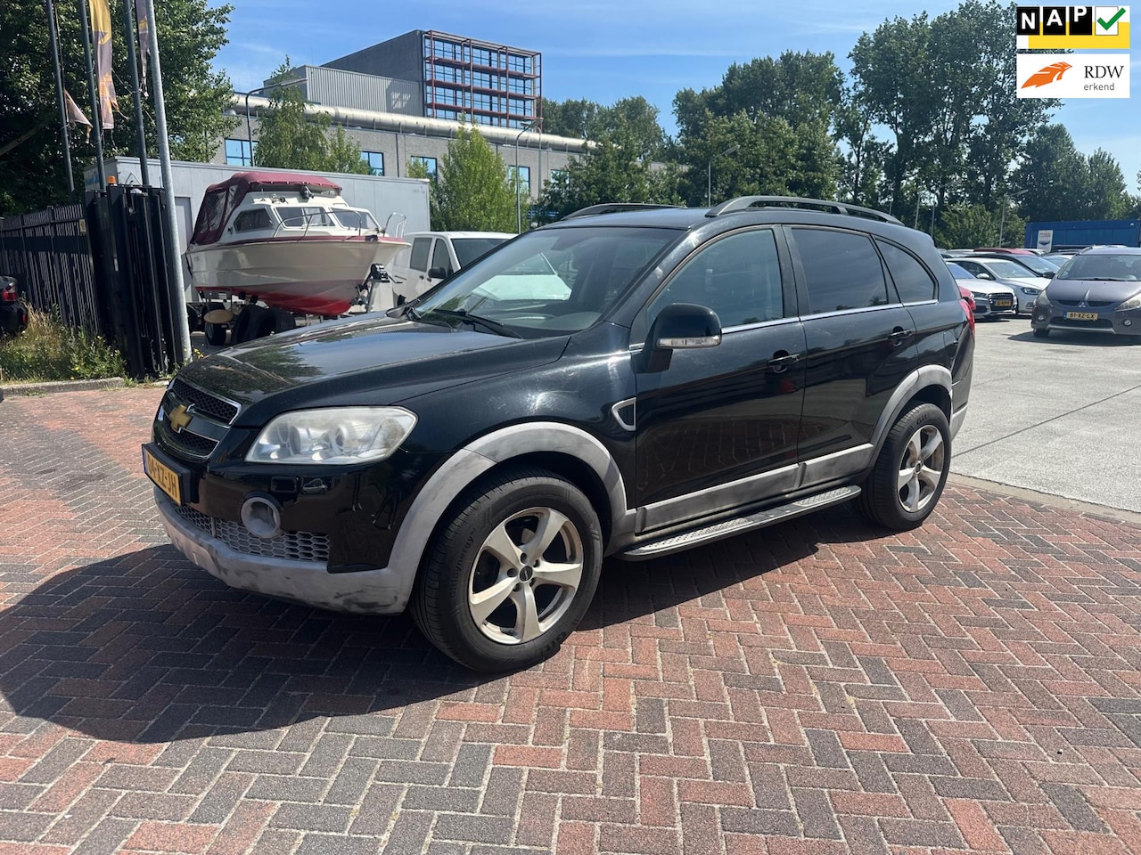 Chevrolet Captiva - 2.4i Executive Airco! - AutoWereld.nl