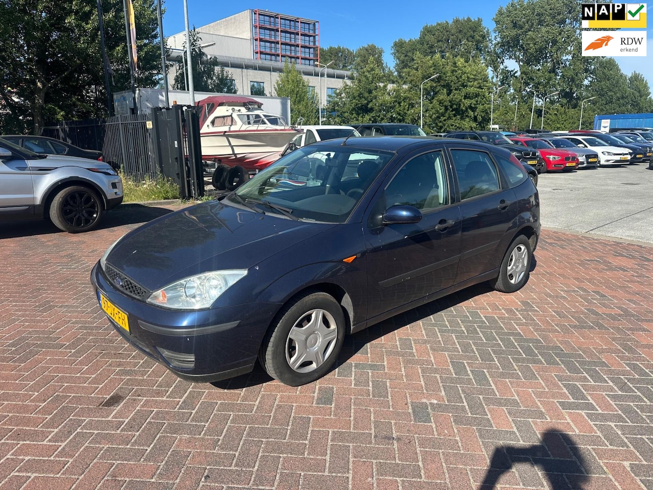 Ford Focus - 1.4-16V Cool Edition Airco! 116DKM NAP! 5-DRS! - AutoWereld.nl