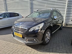 Peugeot 2008 - SUV 1.2 Allure Automaat Pano/Clima/LMV