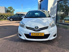 Toyota Yaris - 1.3 VVT-i Now