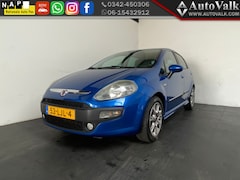Fiat Punto Evo - 1.4 Racing. Clima. Trekhaak