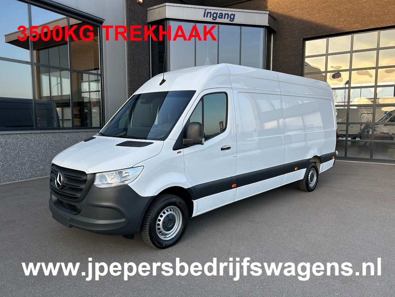 Mercedes-Benz Sprinter - 317 CDI L3 H2 3500KG Trekhaak / MBUX / Camera / Navigatie / Airco / 270 Graden achterdeure - AutoWereld.nl