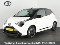 Toyota Aygo - 1.0 VVT-i X-Play Bi-Tone | Apple Carplay & AndroidAUTO | Camera | Privacy Glass |