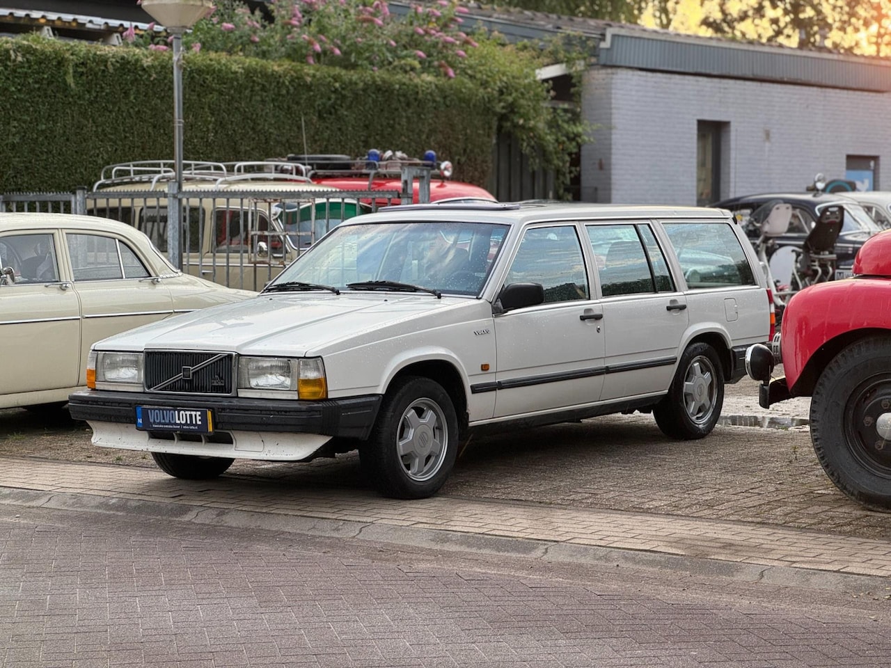 Volvo 740 - 2.3 GL cultauto, youngtimer, ideale gezinsauto - AutoWereld.nl